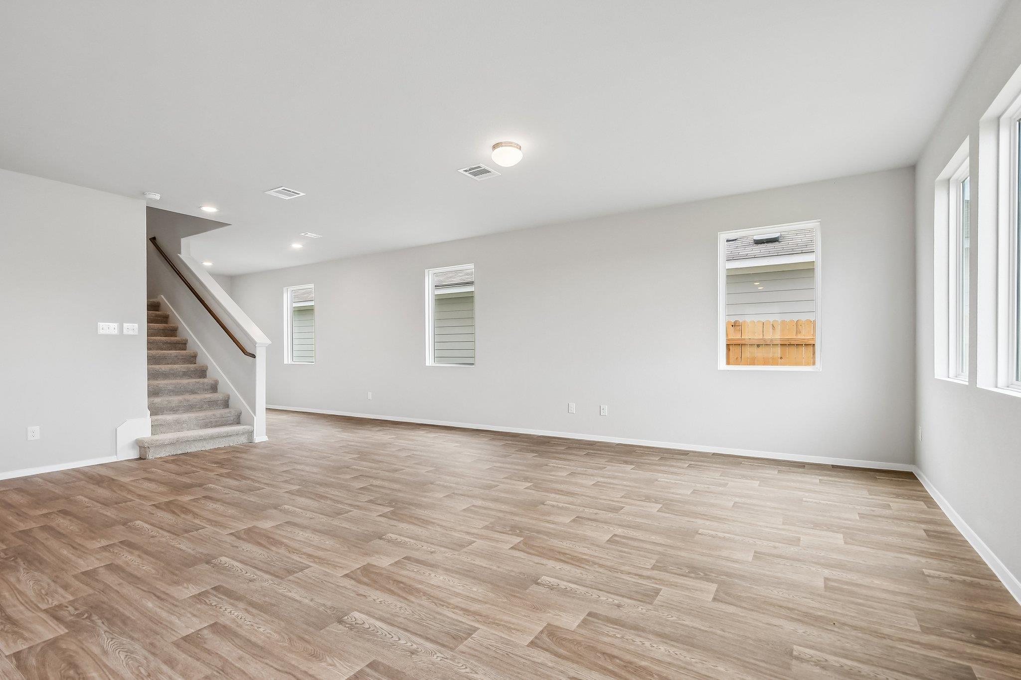 421 Rear Boot Way Property Photo 16