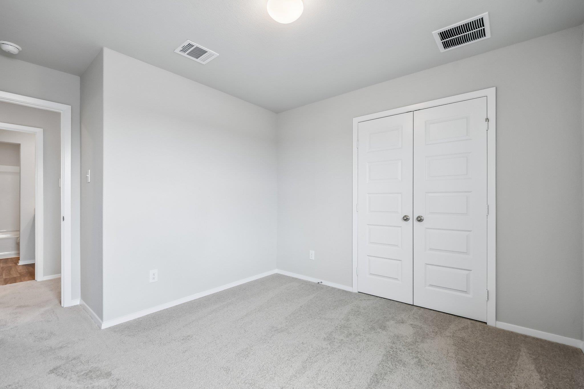 421 Rear Boot Way Property Photo 28