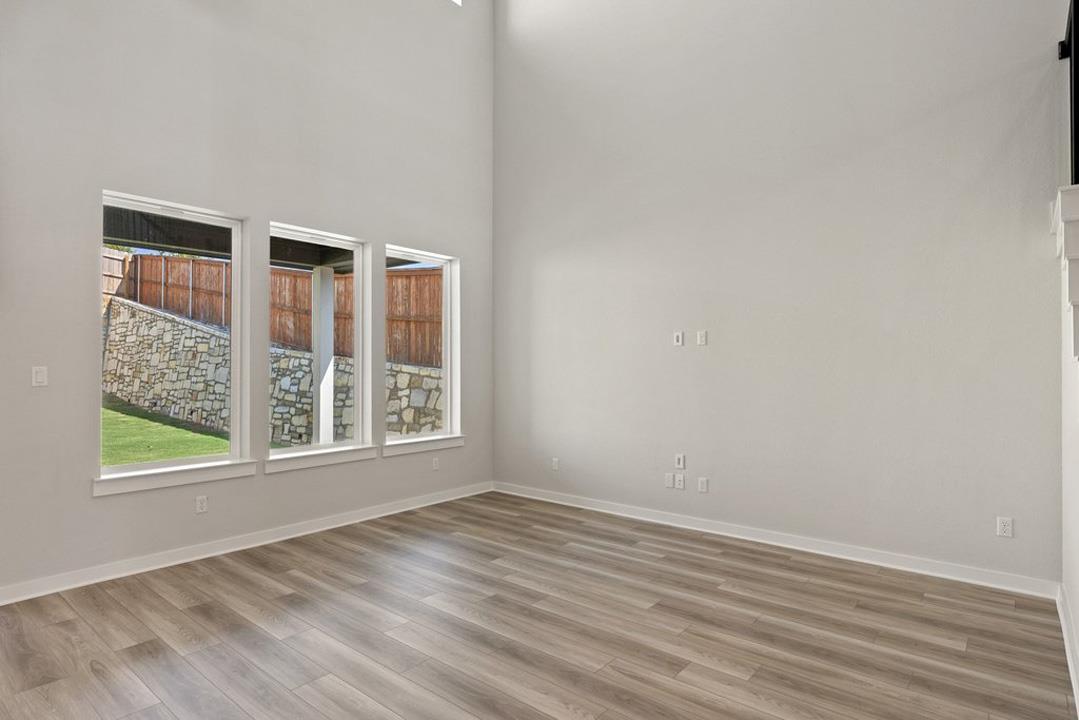 101 Mcdougall Pass None Property Photo 8