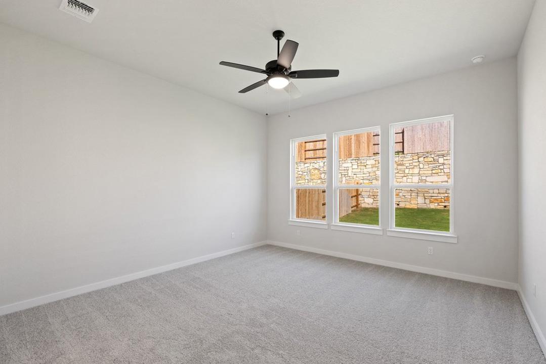 101 Mcdougall Pass None Property Photo 16