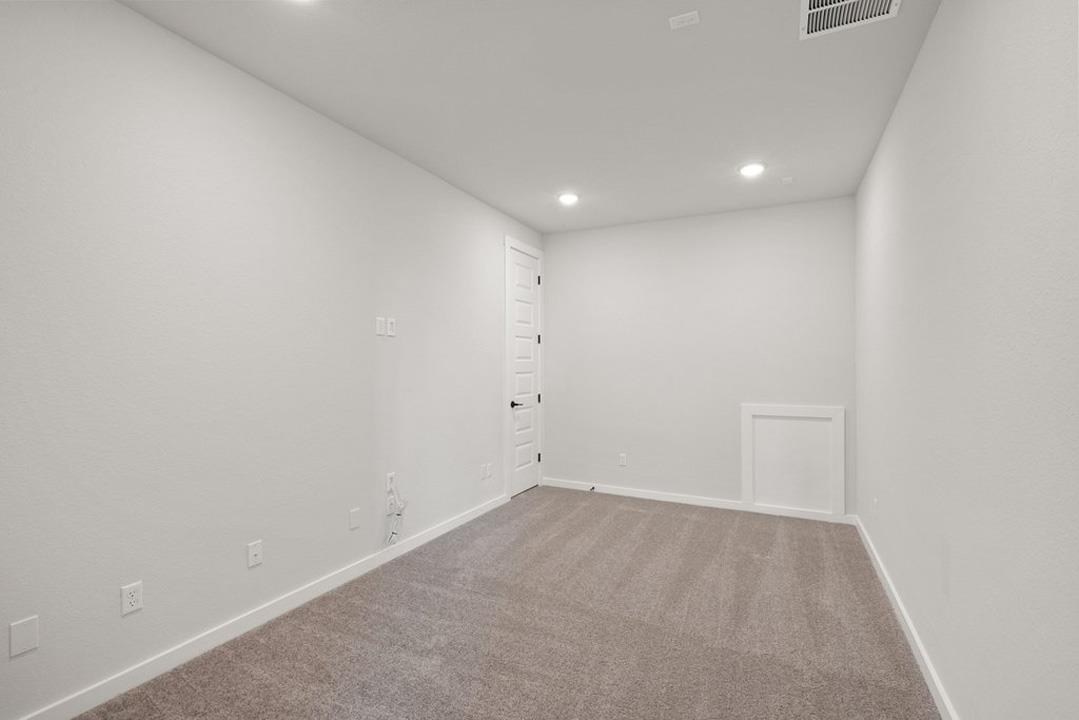 101 Mcdougall Pass None Property Photo 26
