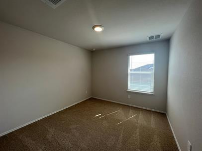 235 Frogmore Loop Property Photo 6