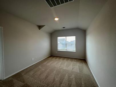 235 Frogmore Loop Property Photo 7