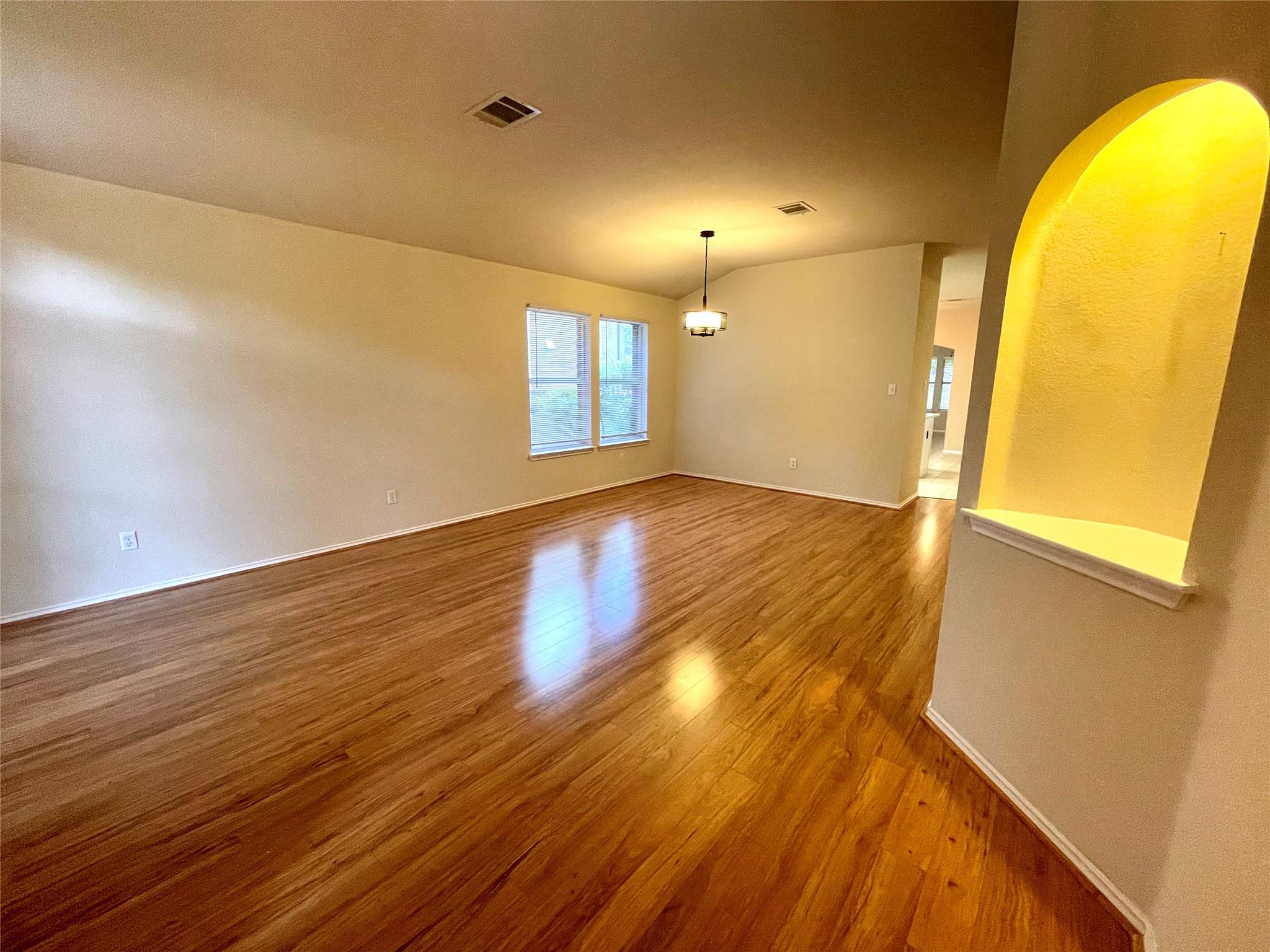 4213 Walling Forge Dr Property Photo 4