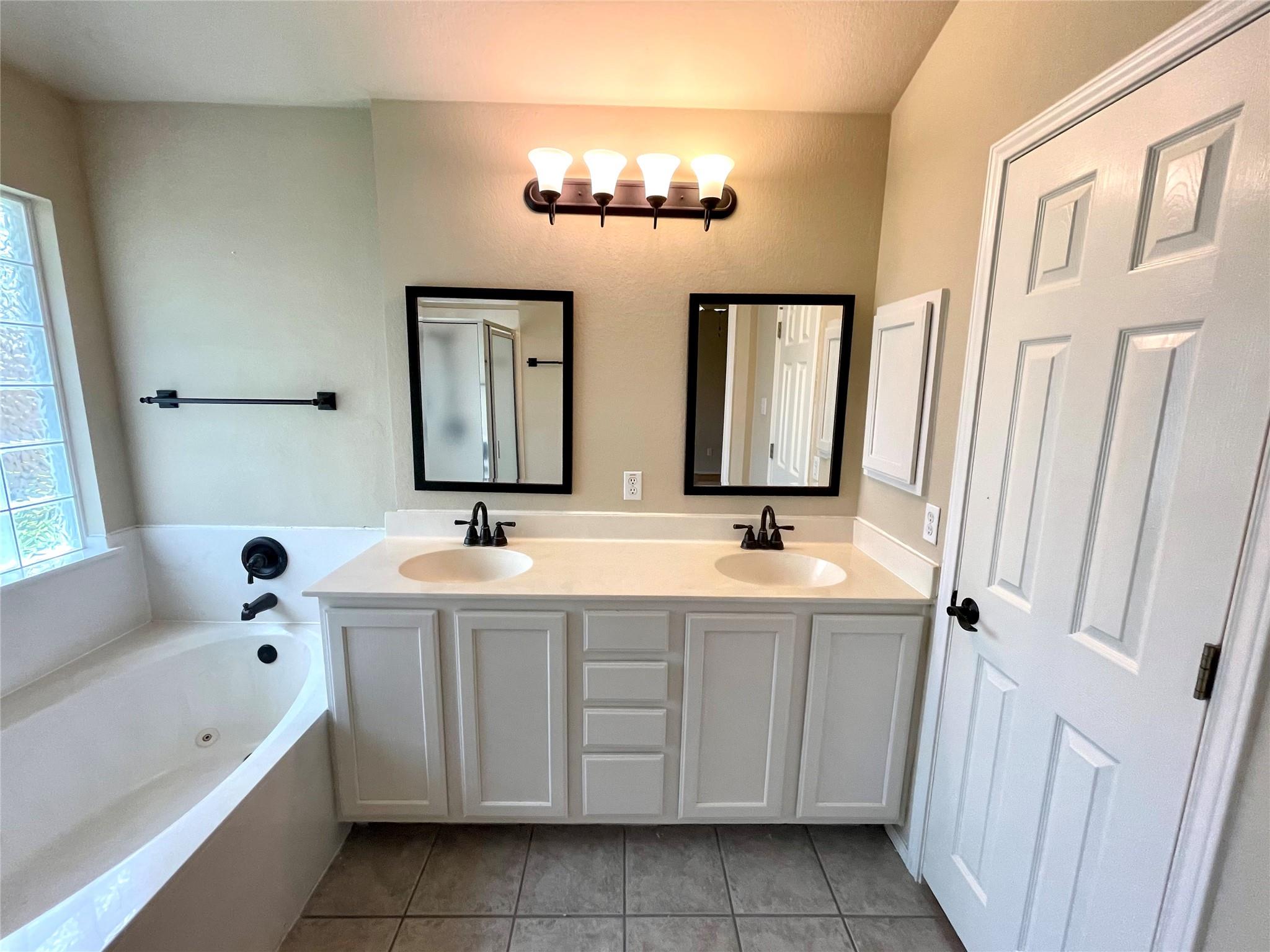 4213 Walling Forge Dr Property Photo 16