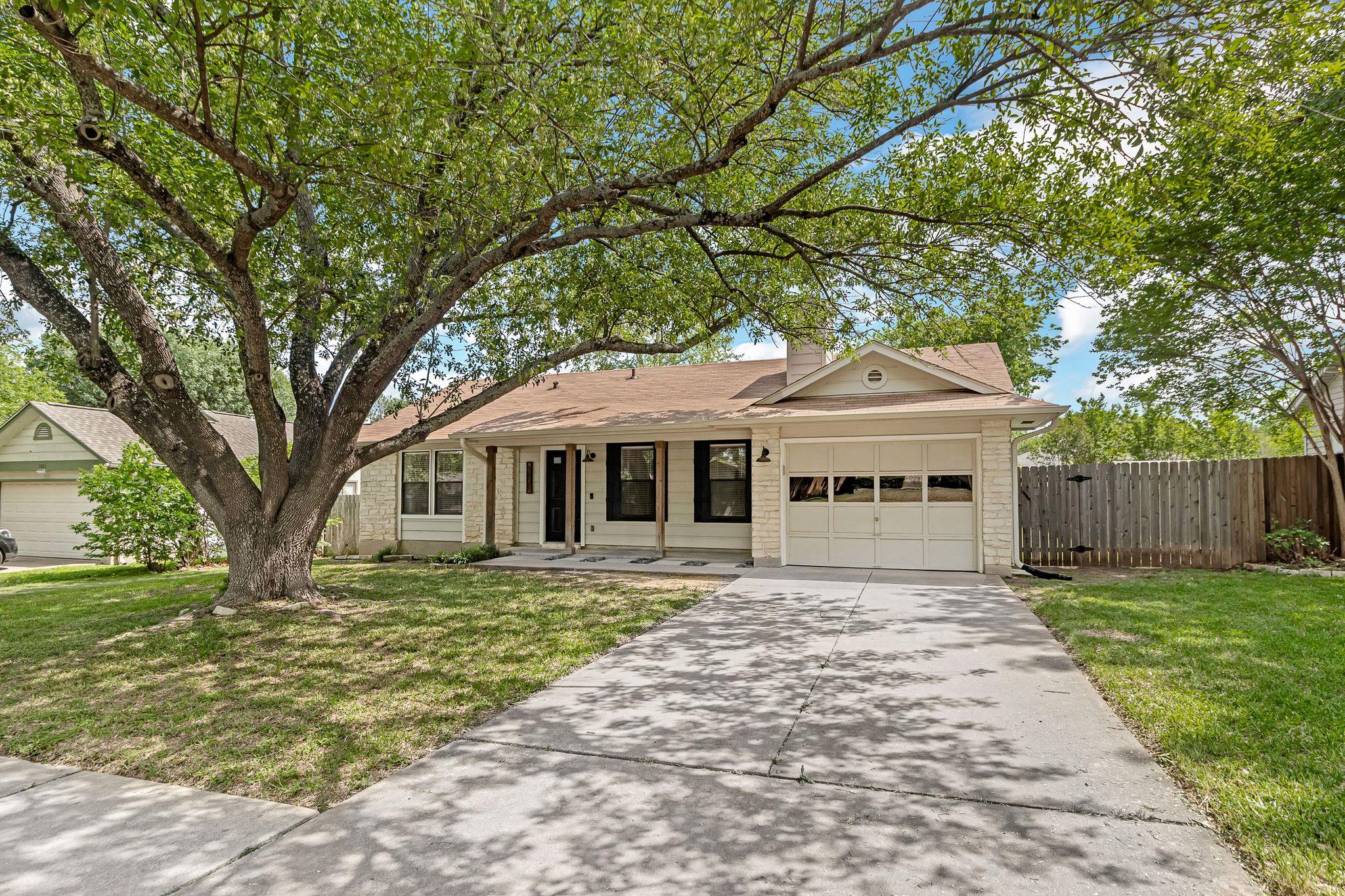 1801 Verbena Way Property Photo 1