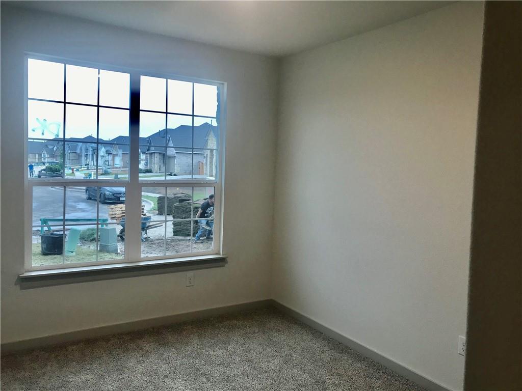 17304 Truffle Falls Way Property Photo 13