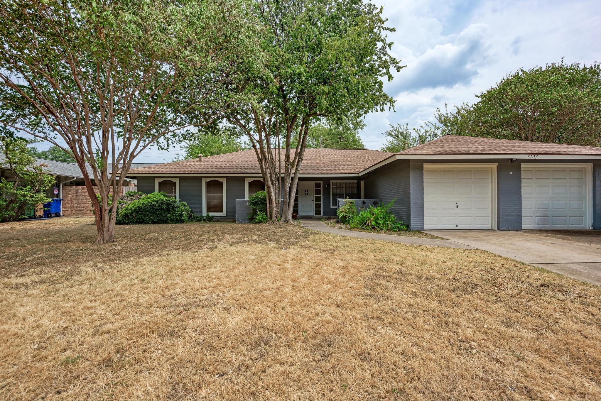 8103 Exmoor Dr #a Property Photo 1
