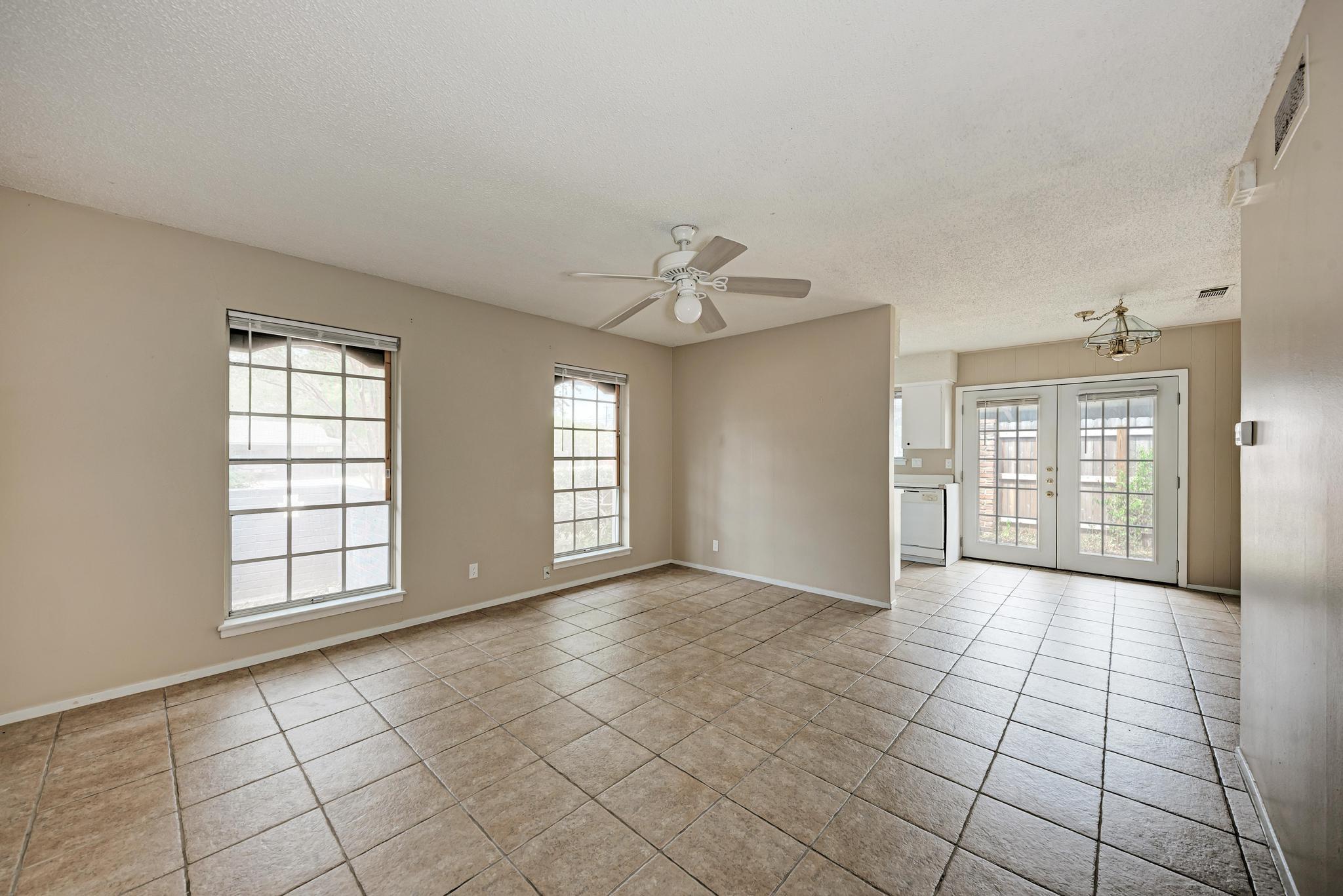 8103 Exmoor Dr #a Property Photo 5