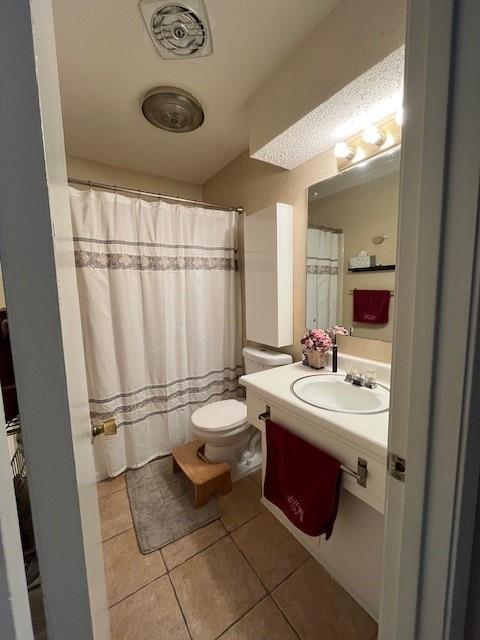 8103 Exmoor Dr #a Property Photo 6