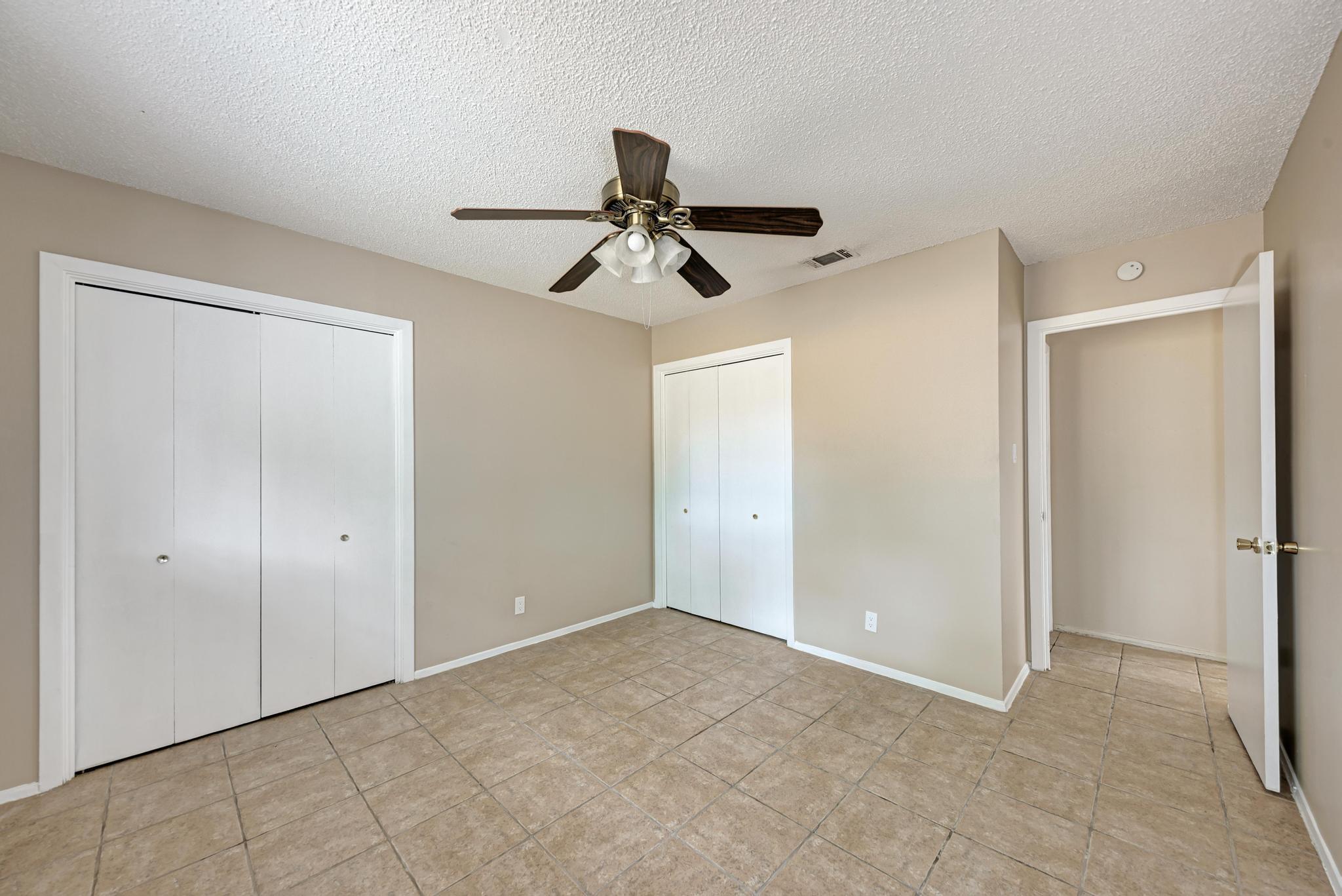 8103 Exmoor Dr #a Property Photo 20