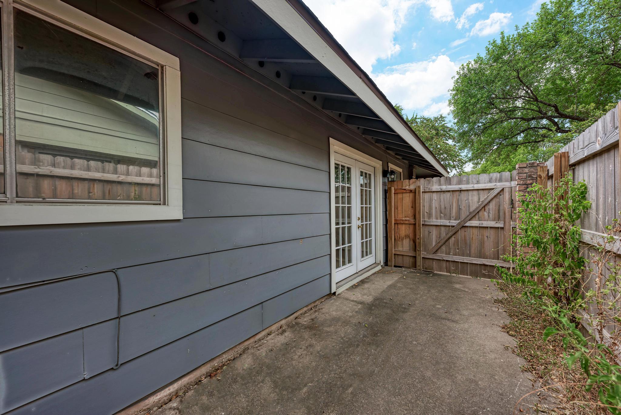 8103 Exmoor Dr #a Property Photo 21