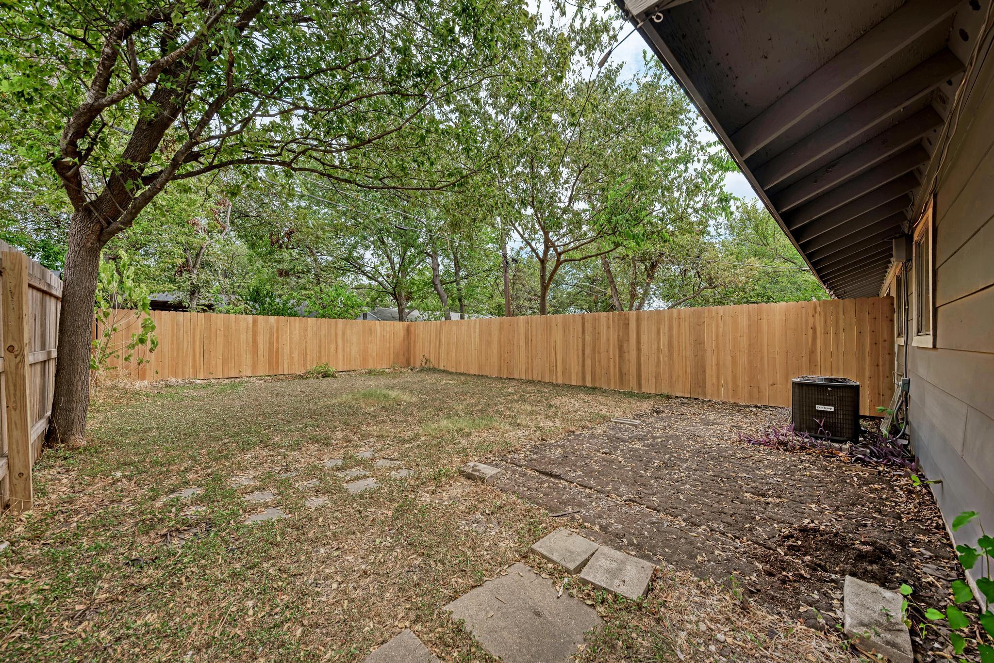 8103 Exmoor Dr #a Property Photo 22