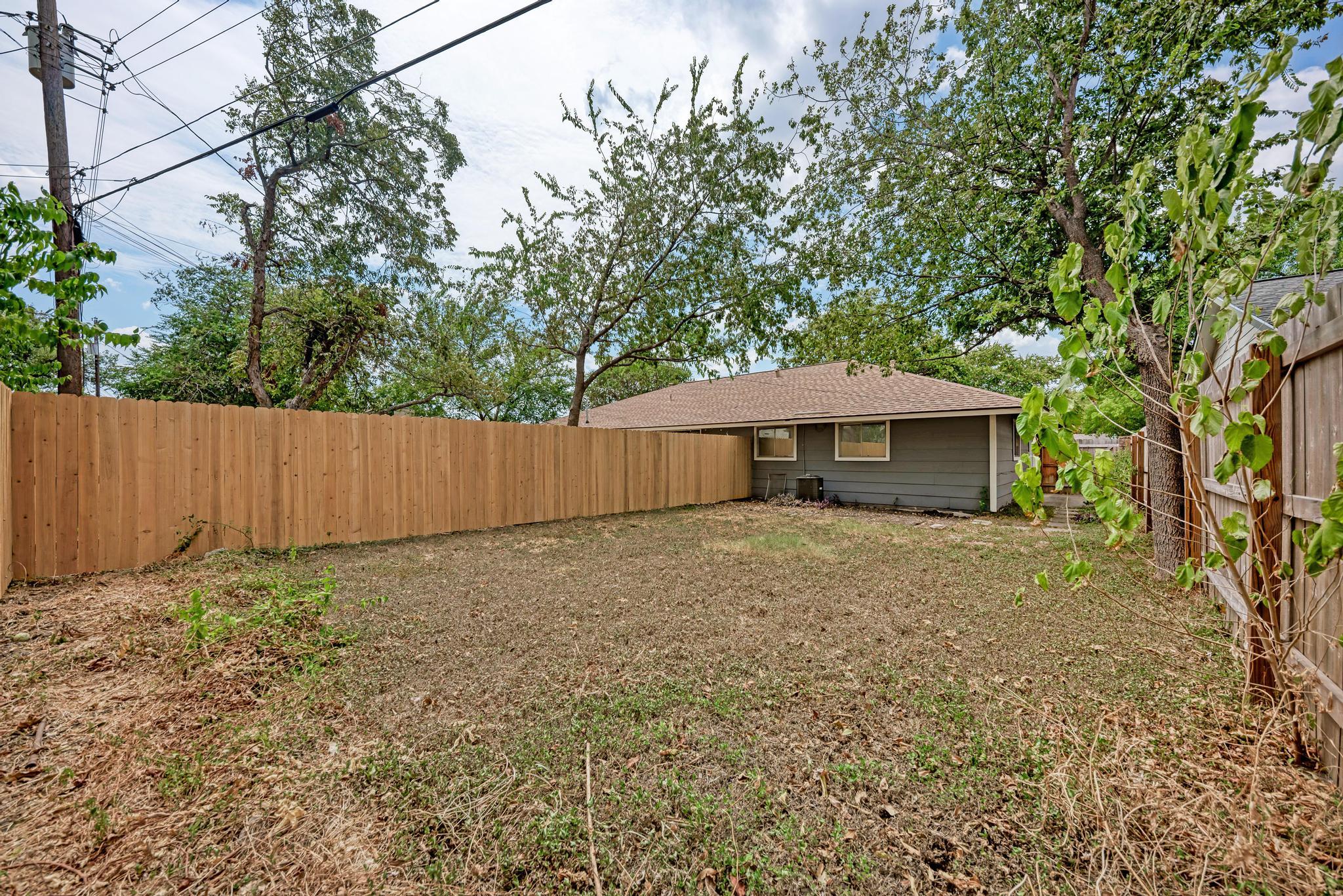 8103 Exmoor Dr #a Property Photo 23