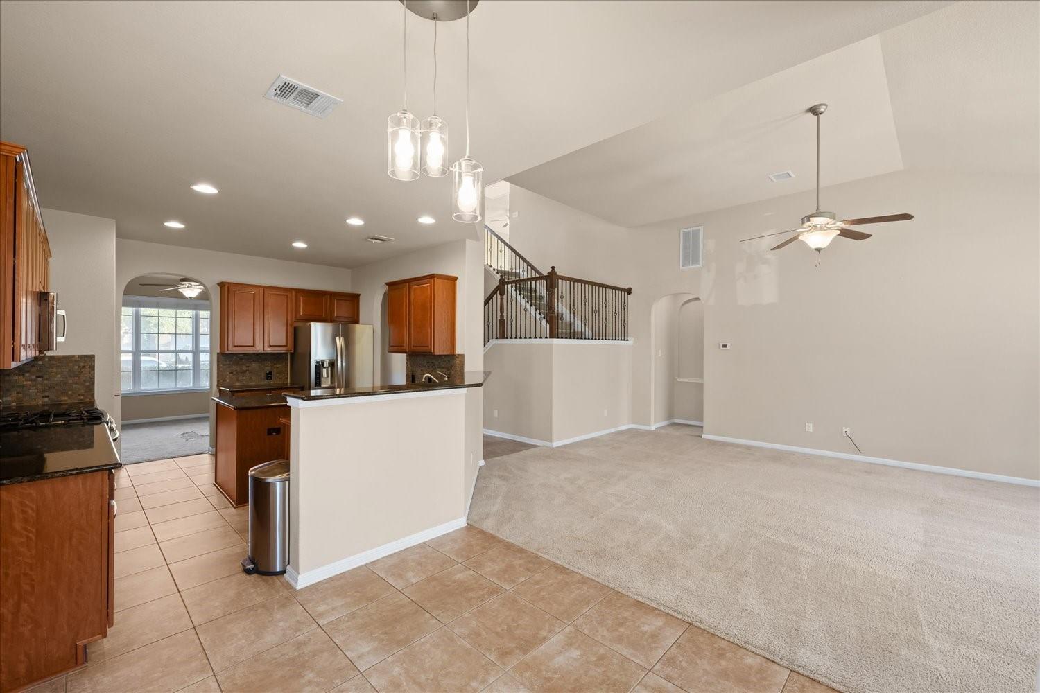245 Clear Springs Holw Property Photo 6