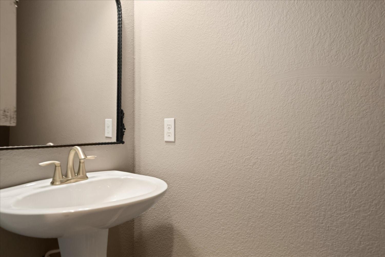 245 Clear Springs Holw Property Photo 16