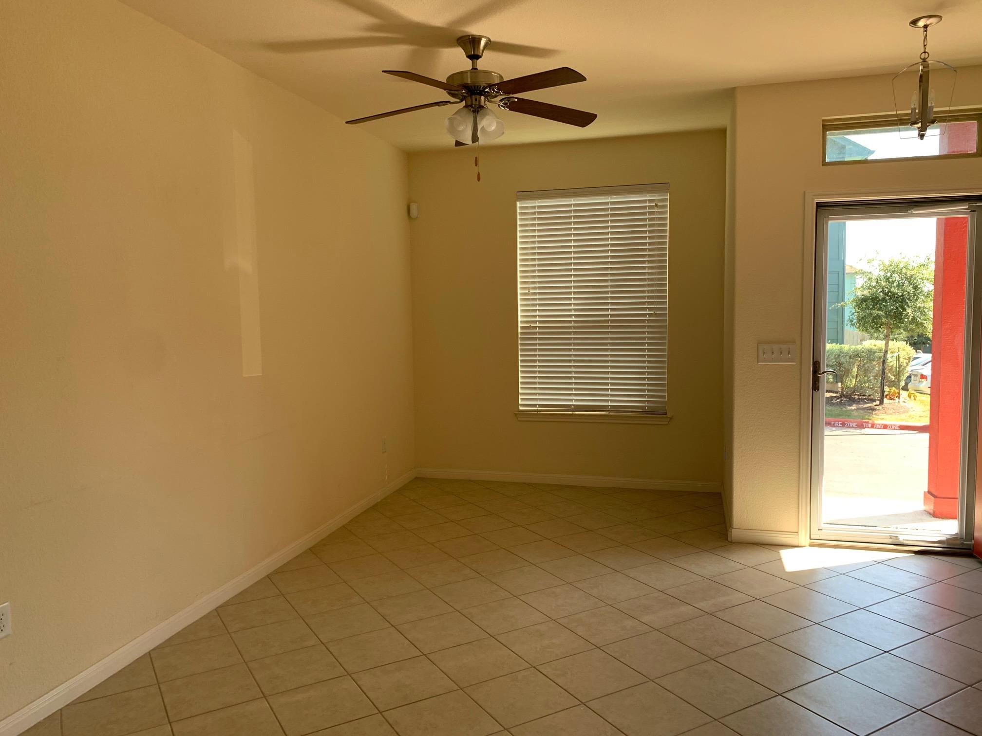 5805 Loblolly Ln Property Photo 2