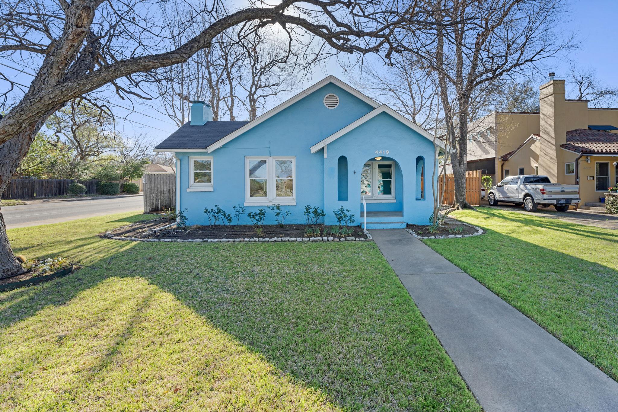 4419 Sinclair Ave Property Photo 1