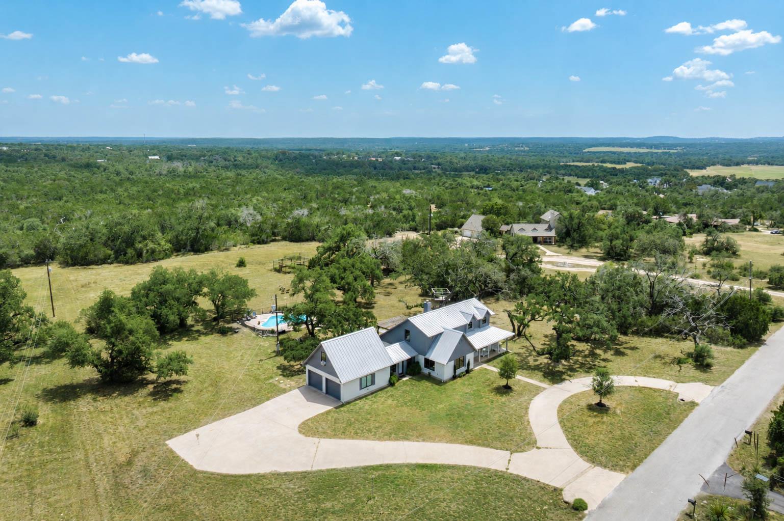 400 Oak Springs Dr Property Photo 1