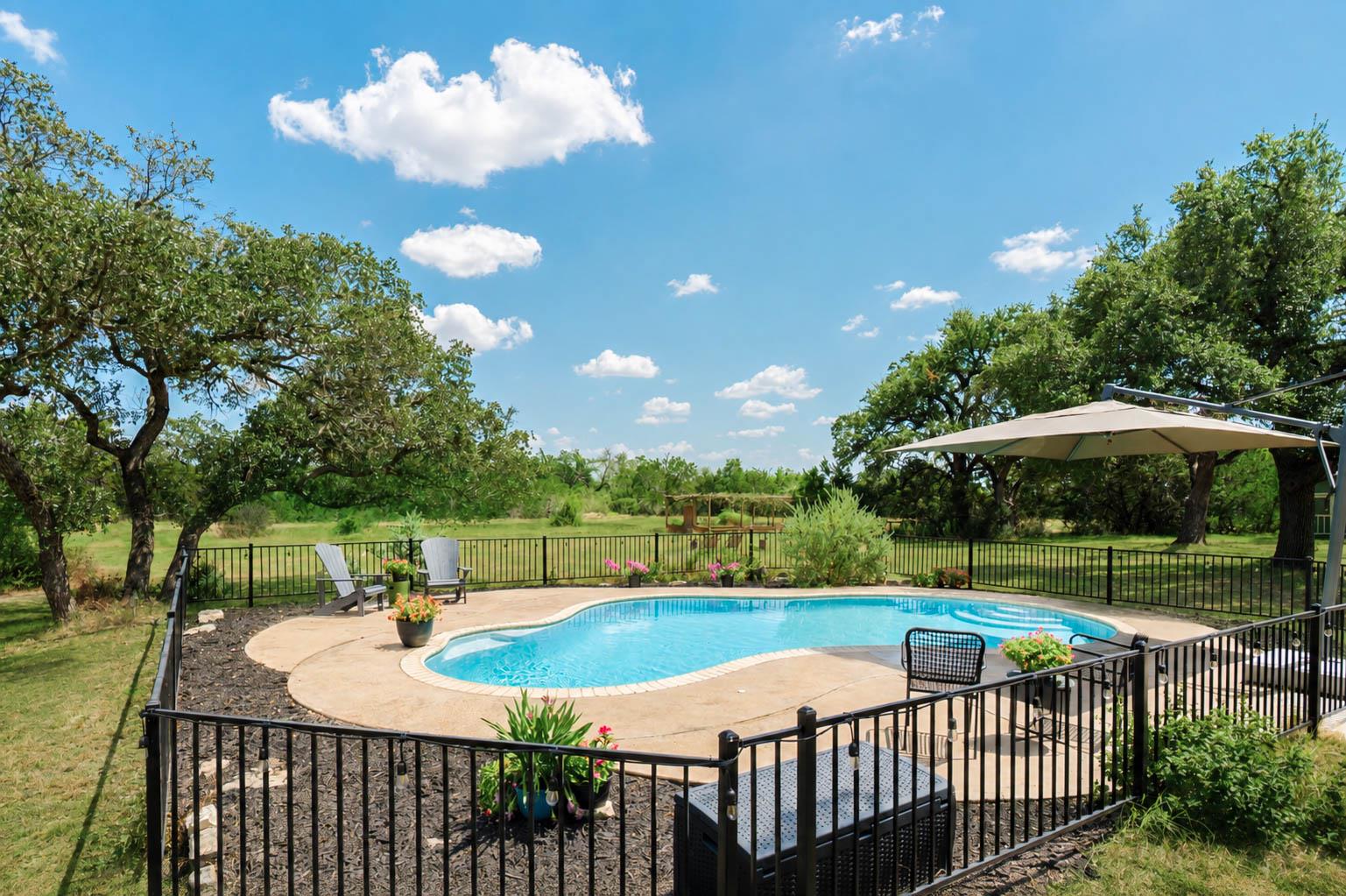 400 Oak Springs Dr Property Photo 12