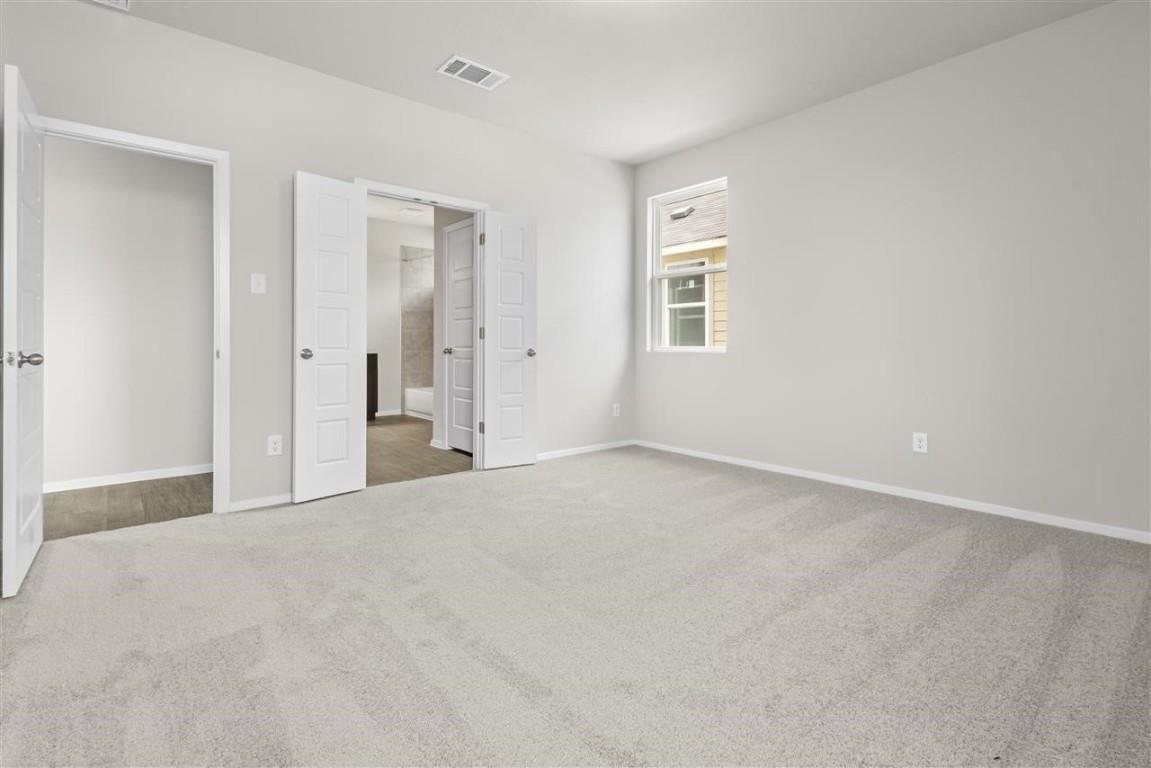 708 Running Creek Dr Property Photo 20