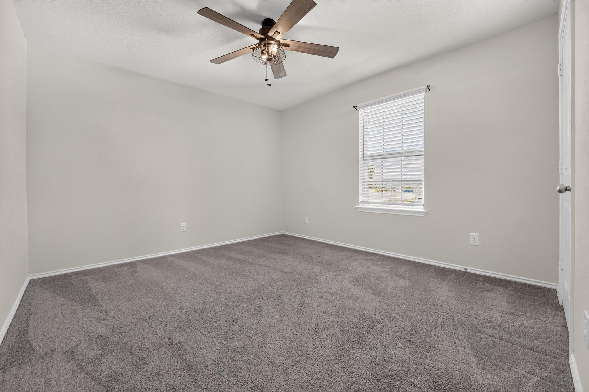 612 Sonterra Blvd Property Photo 13