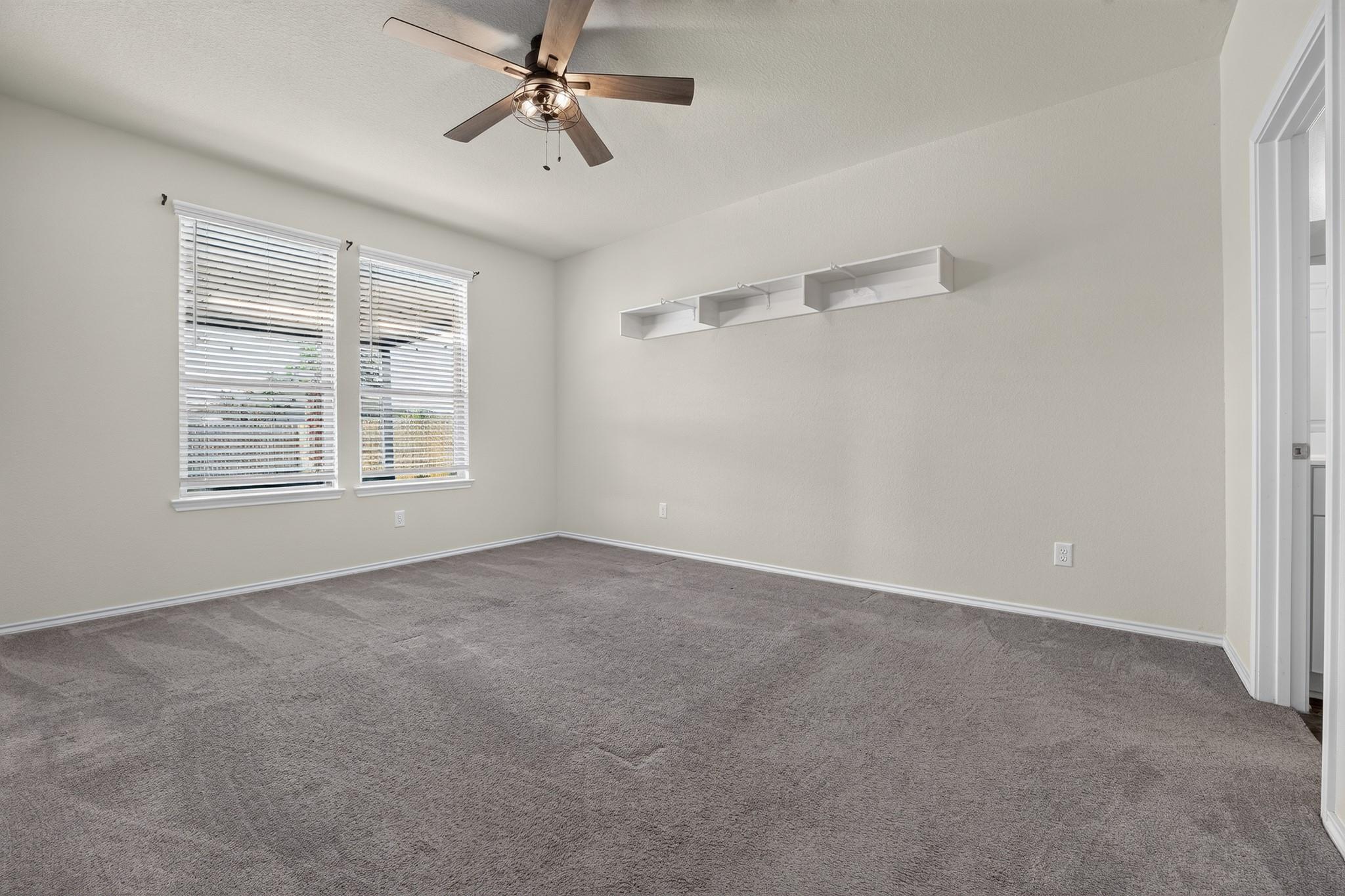 612 Sonterra Blvd Property Photo 17