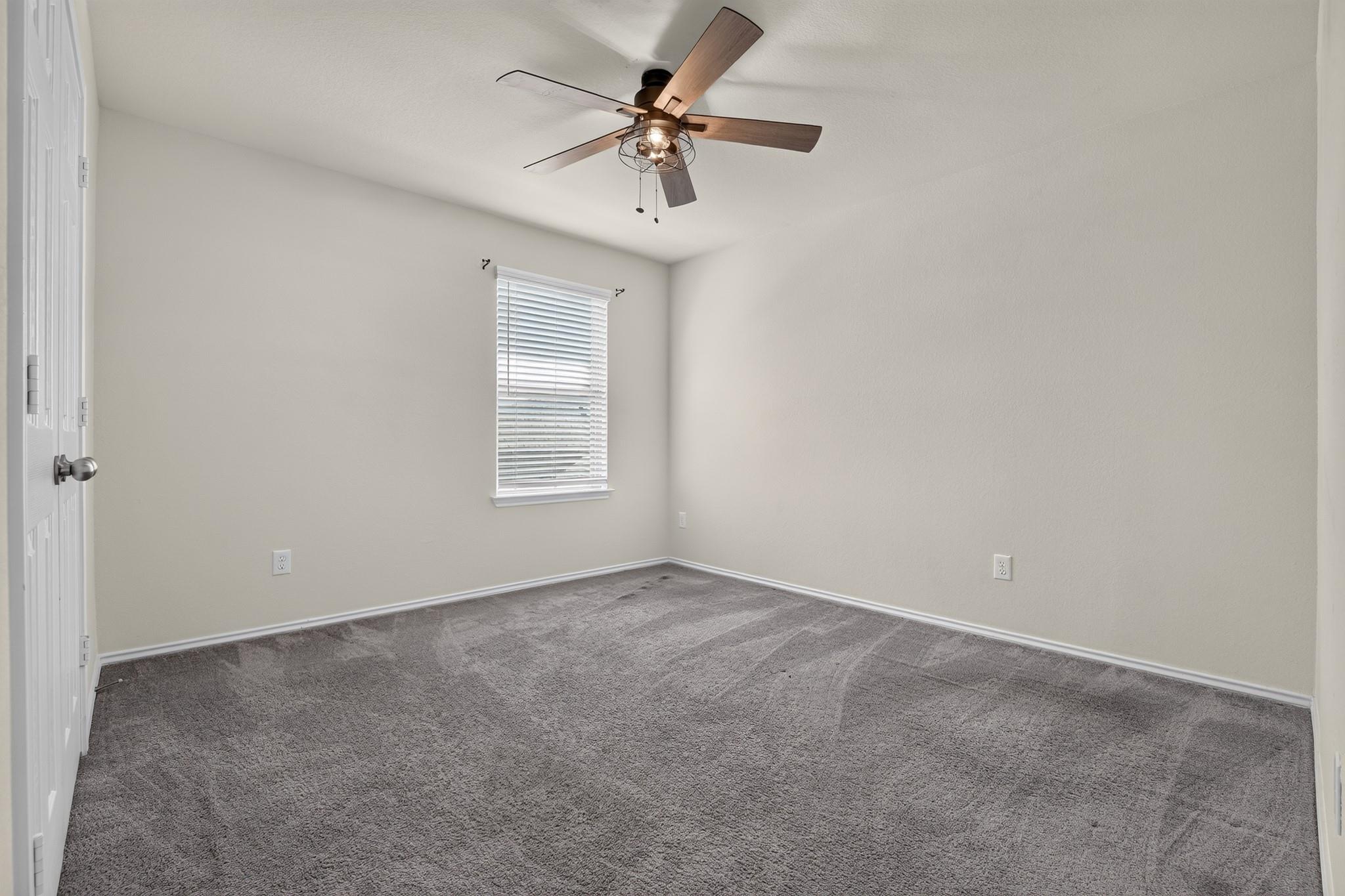 612 Sonterra Blvd Property Photo 18