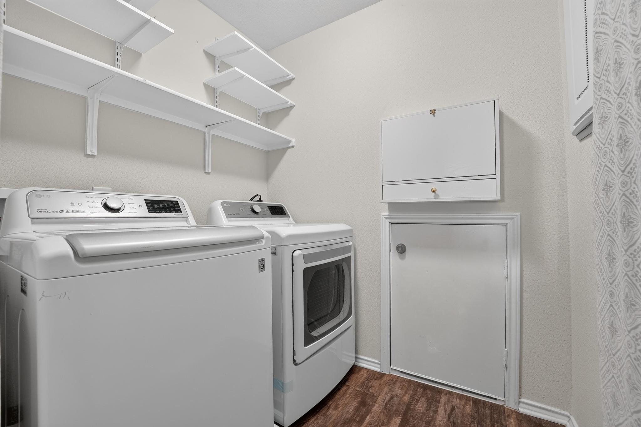 612 Sonterra Blvd Property Photo 22