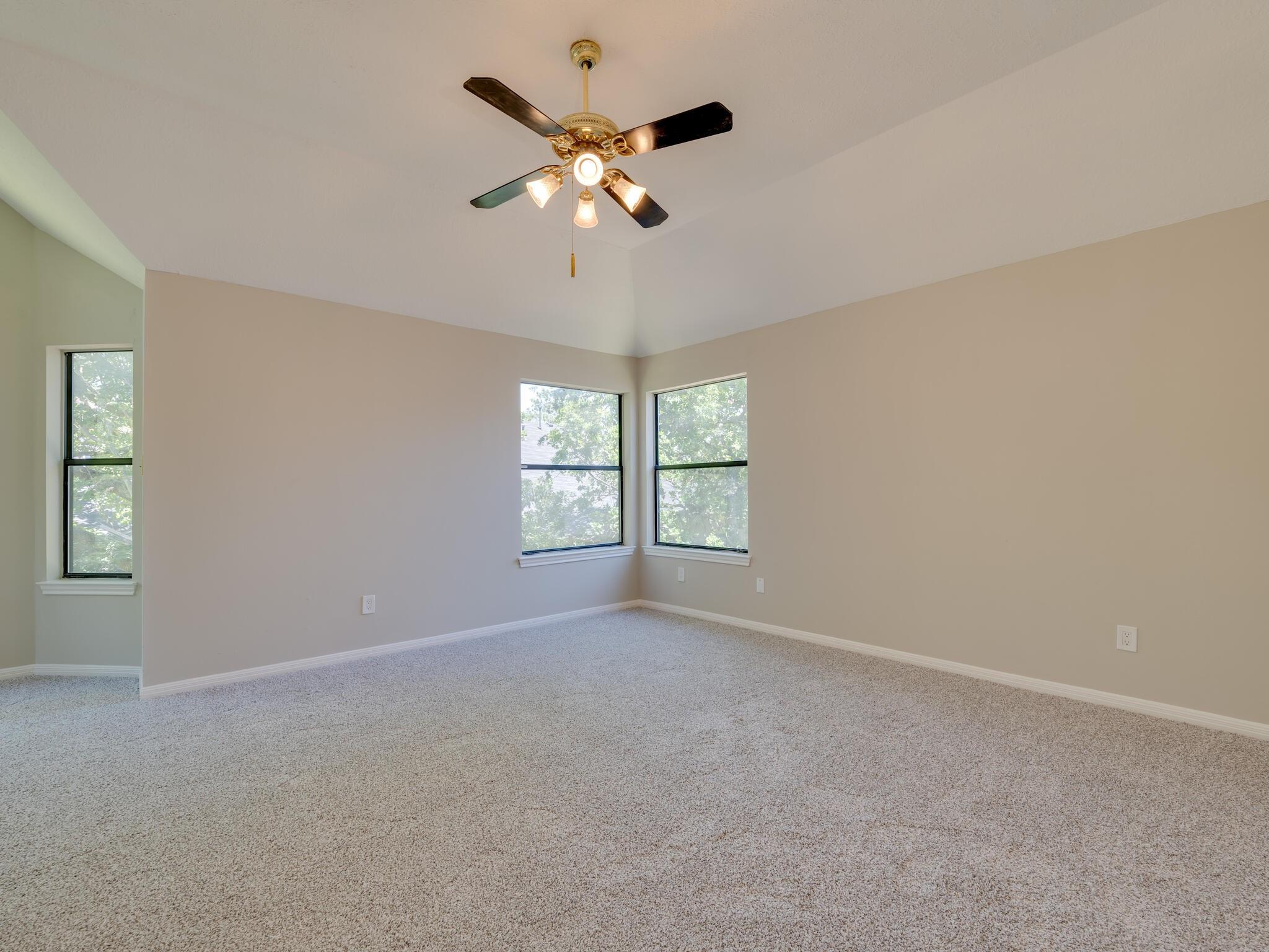 3944 Kristencreek Ln Property Photo 35