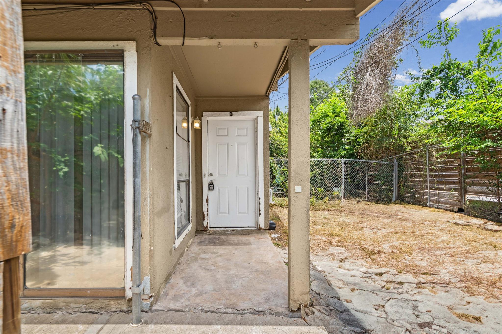 2809 Parker Ln #d Property Photo 2