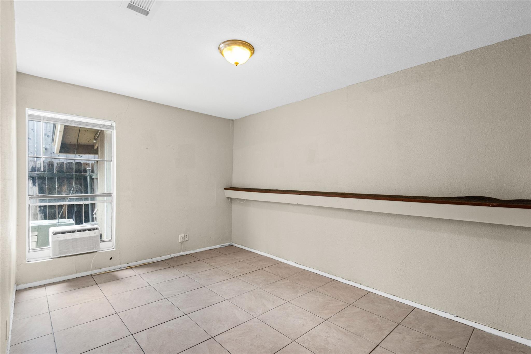 2809 Parker Ln #d Property Photo 12