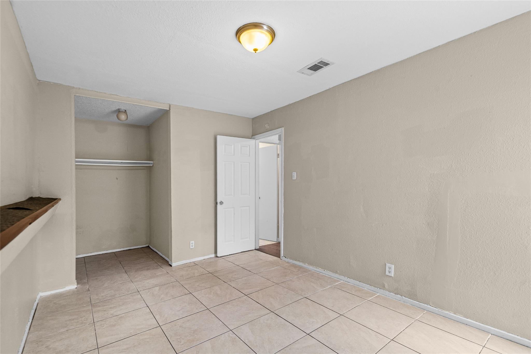 2809 Parker Ln #d Property Photo 13
