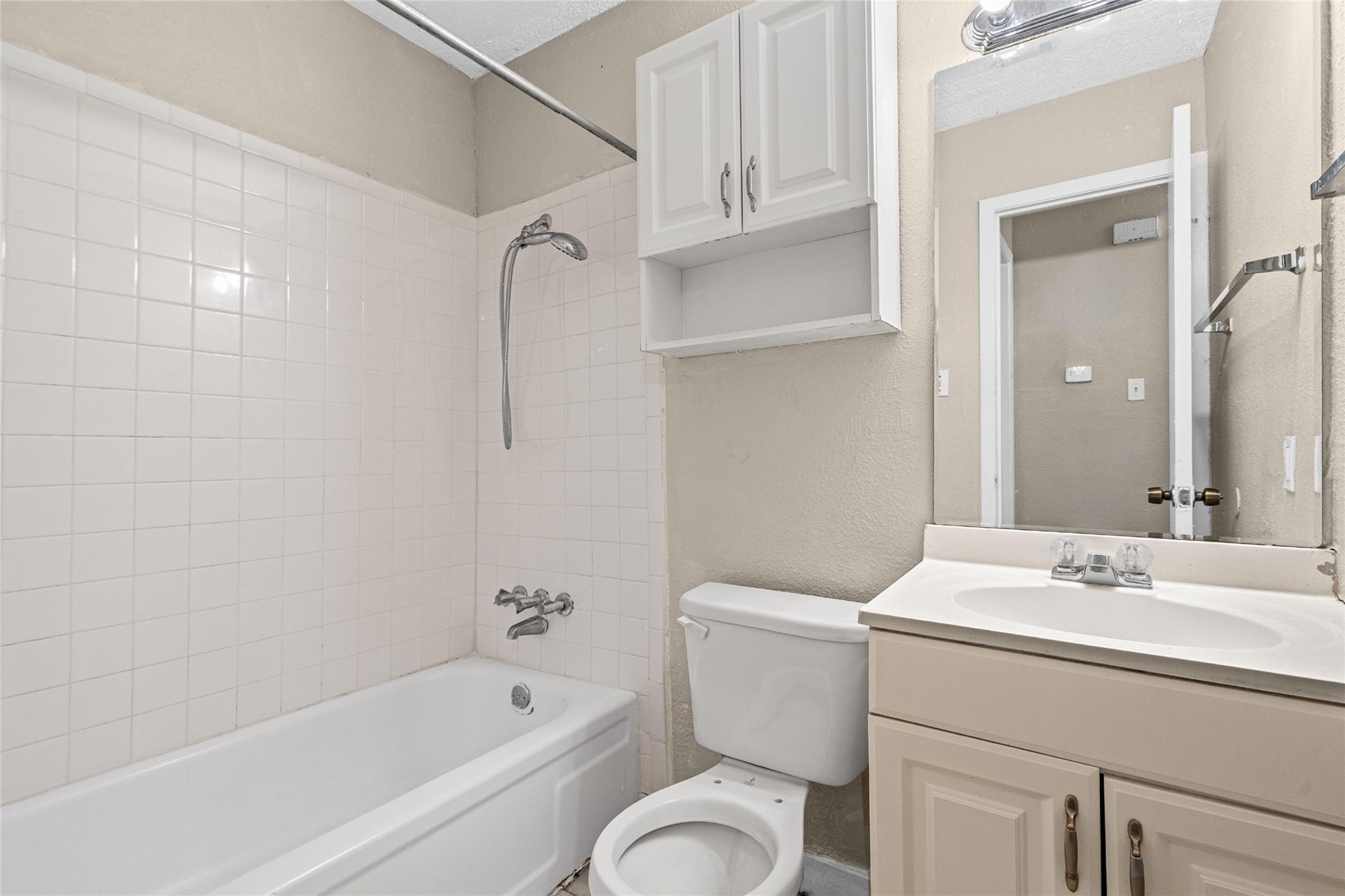 2809 Parker Ln #d Property Photo 14