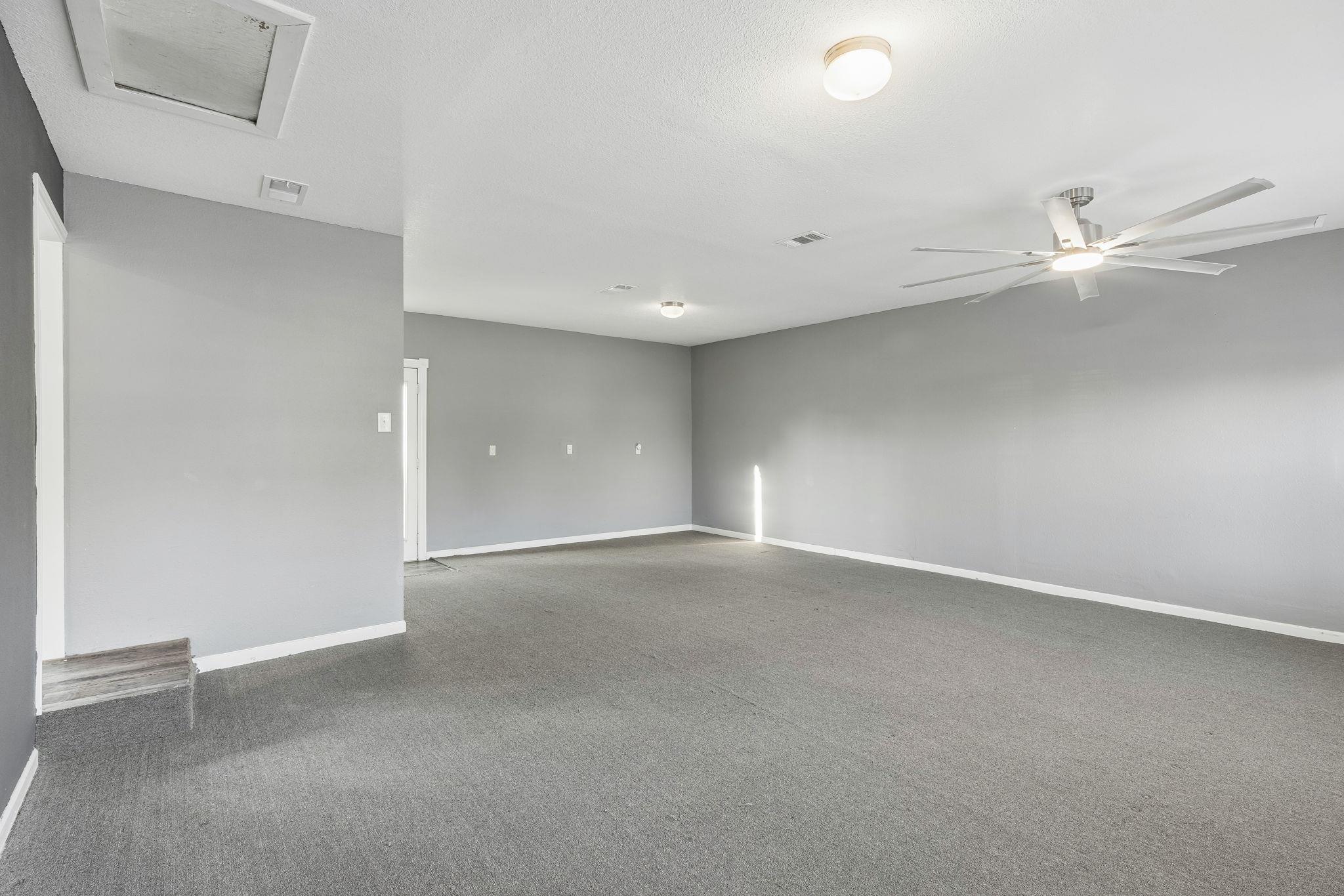 200 Seminole Rd Property Photo 14