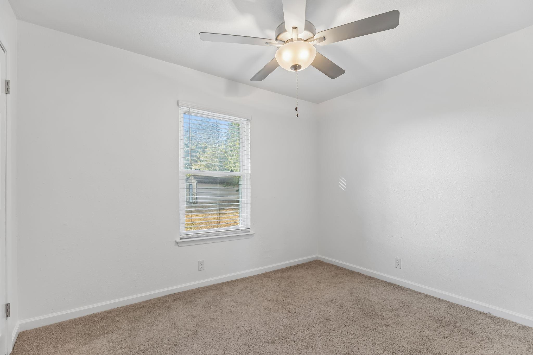 200 Seminole Rd Property Photo 17