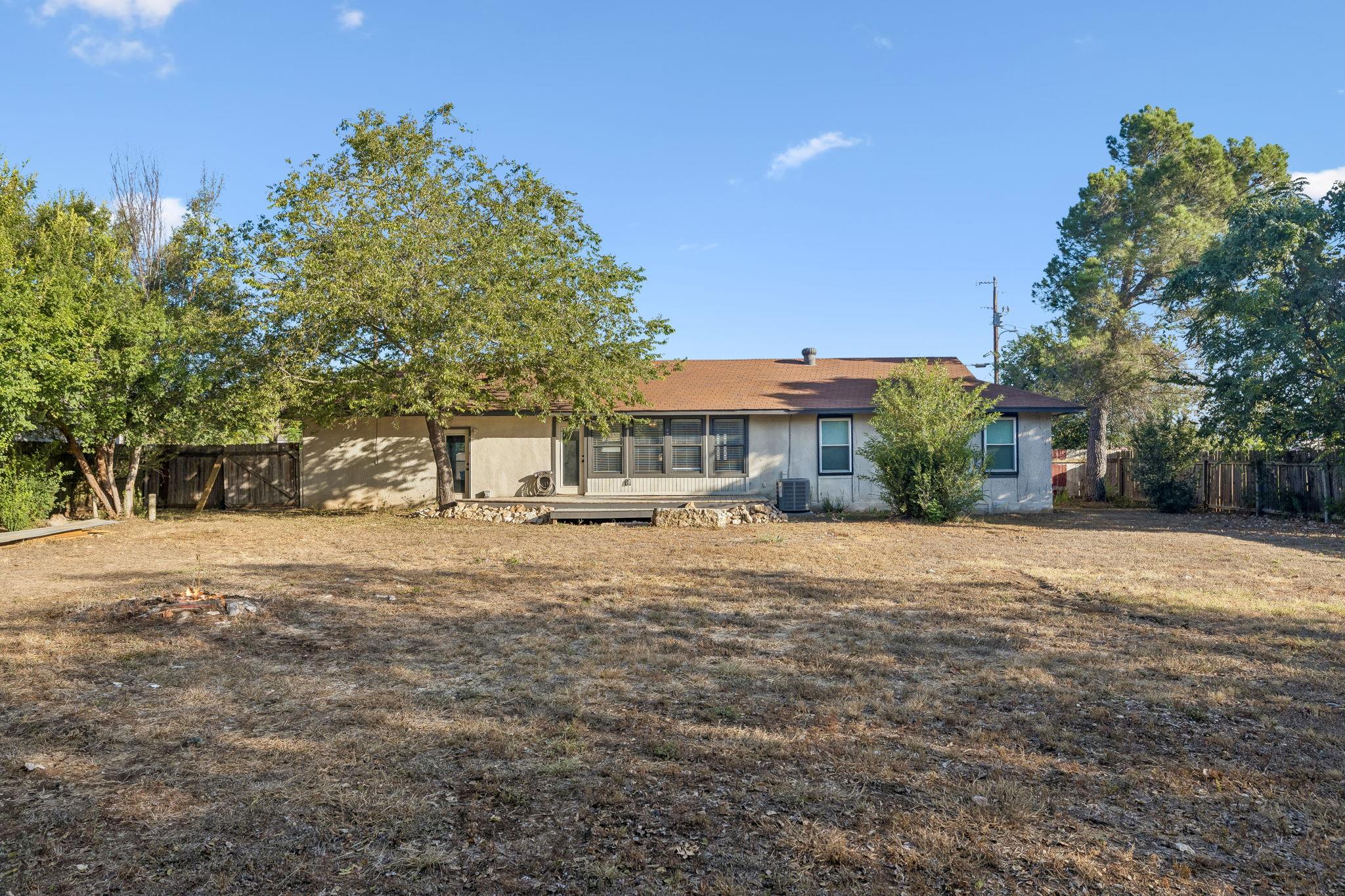 200 Seminole Rd Property Photo 27