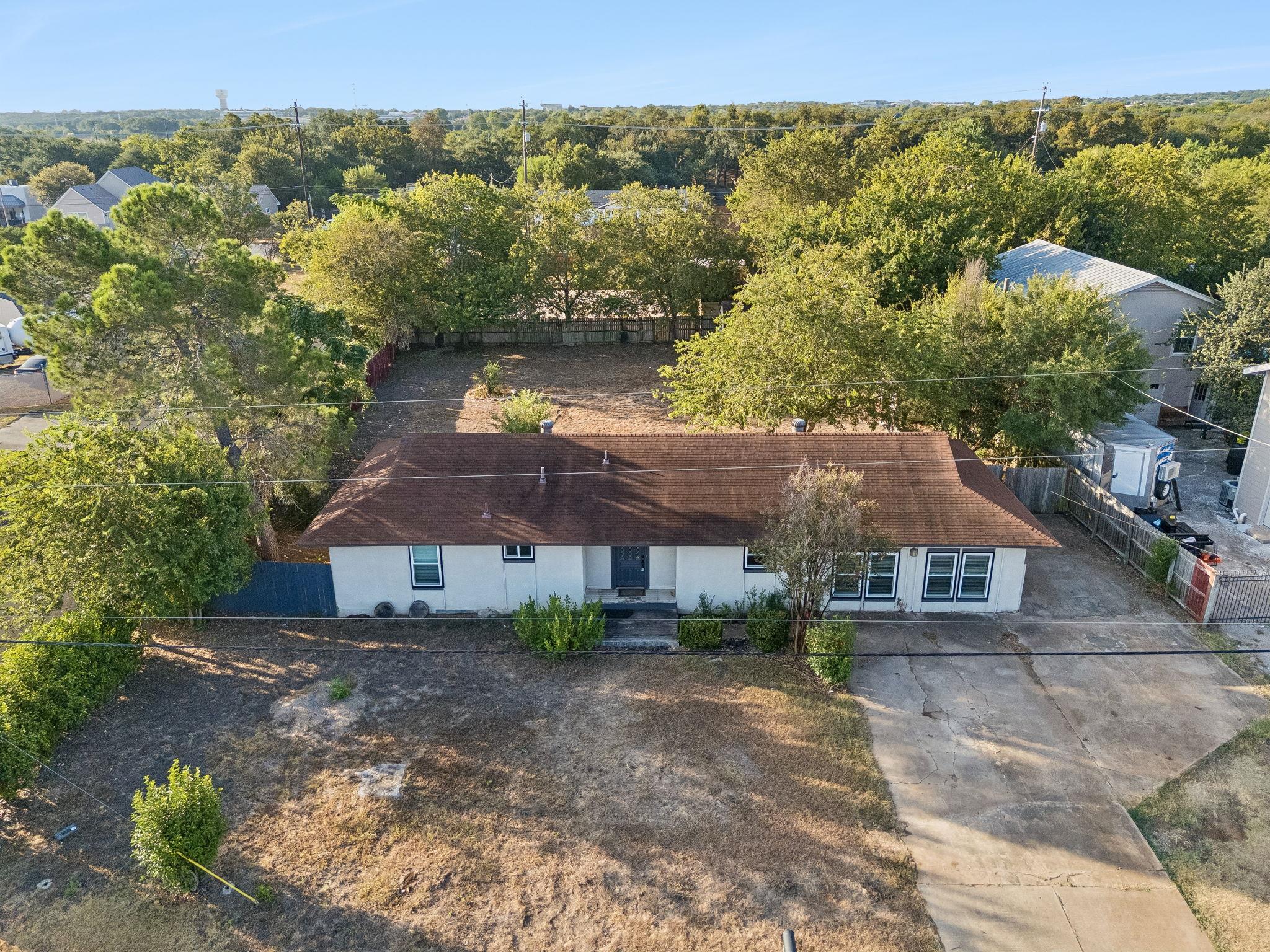 200 Seminole Rd Property Photo 28