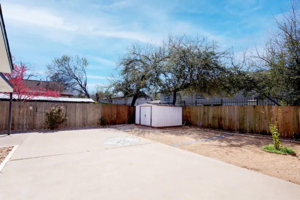 2319 Santa Rita St Property Photo 26