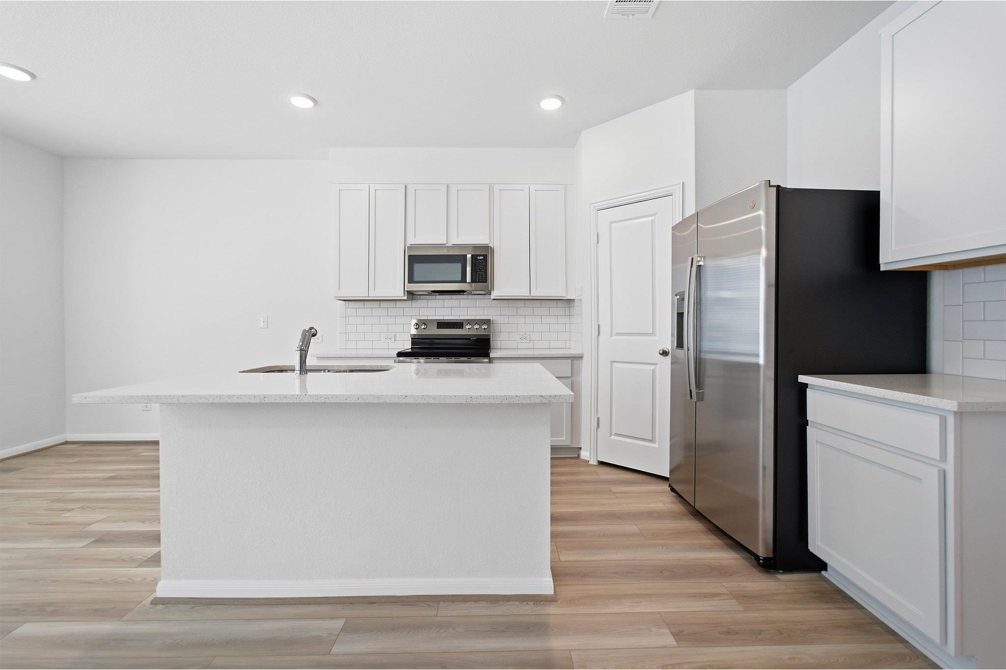 500 Municipal Dr #302 Property Photo 15