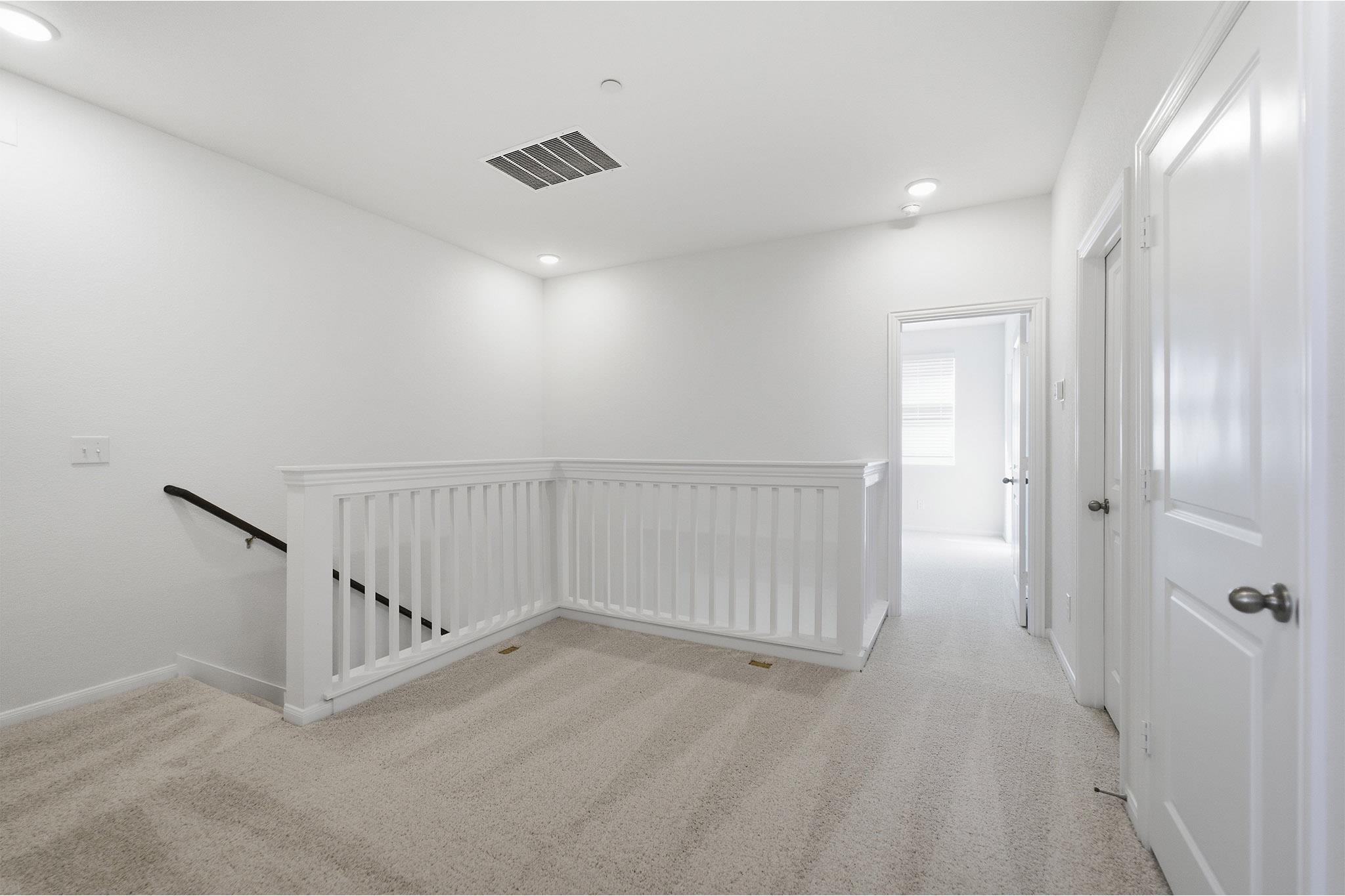 500 Municipal Dr #302 Property Photo 21