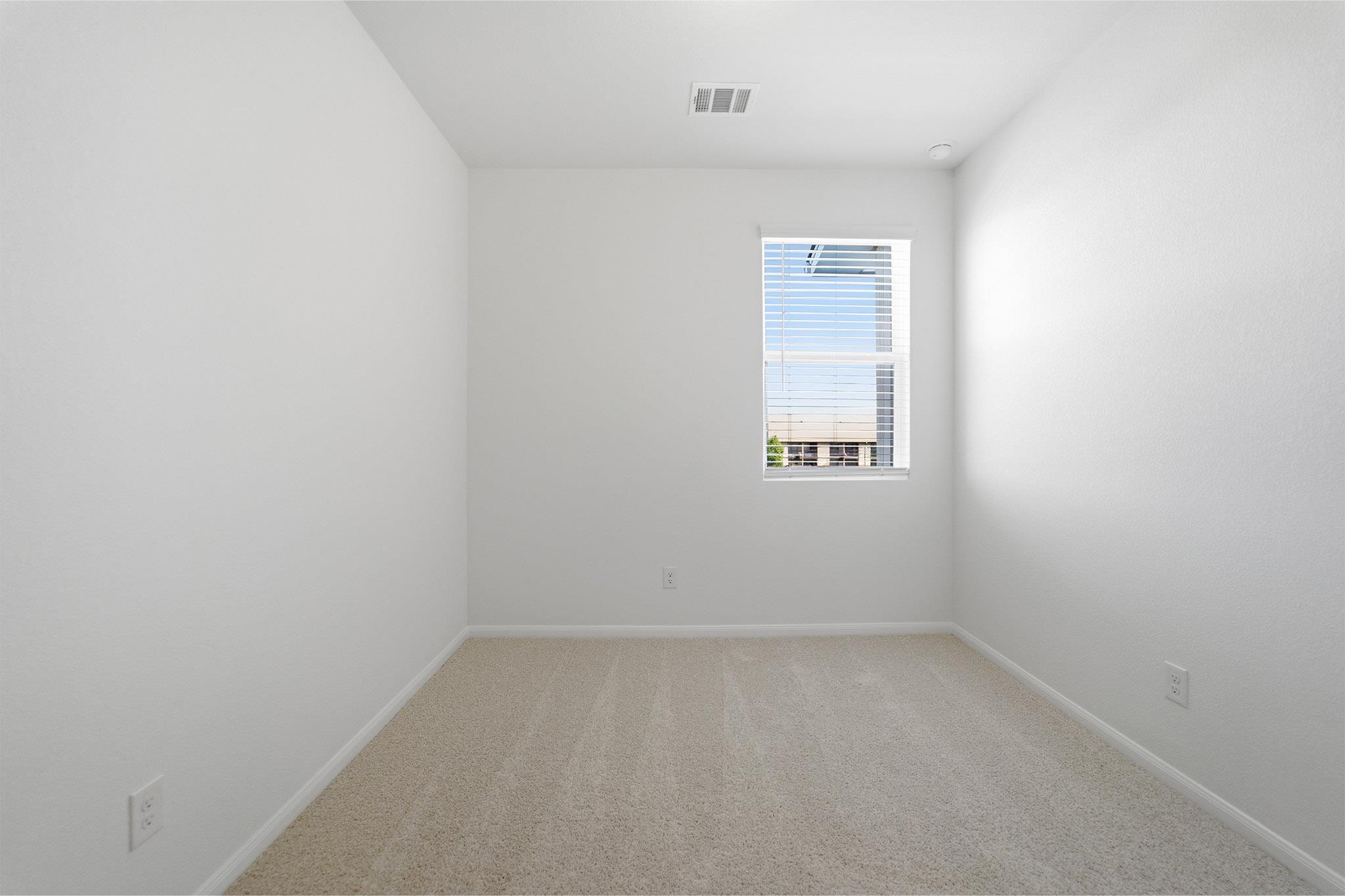 500 Municipal Dr #302 Property Photo 28