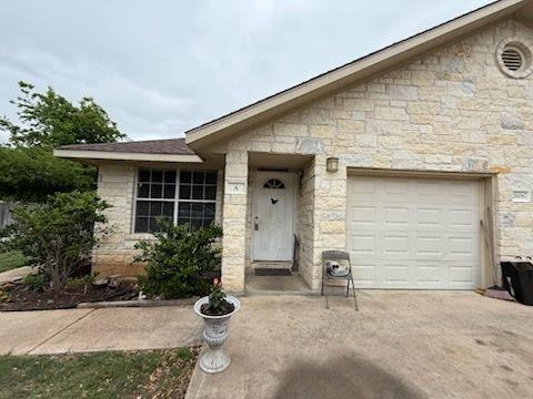 2606 Sumac Ln Property Photo 2