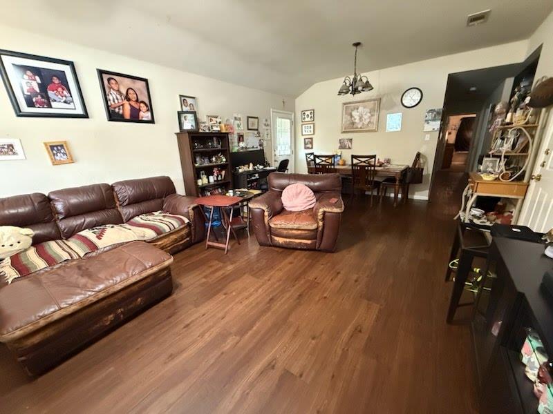 2606 Sumac Ln Property Photo 3