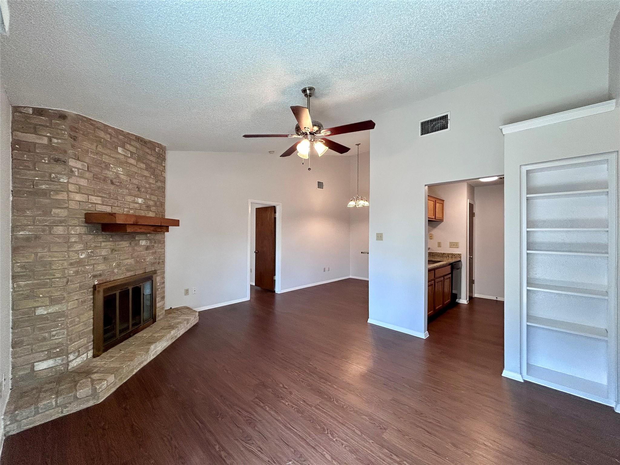 12232 Tyson Cv #a Property Photo 2