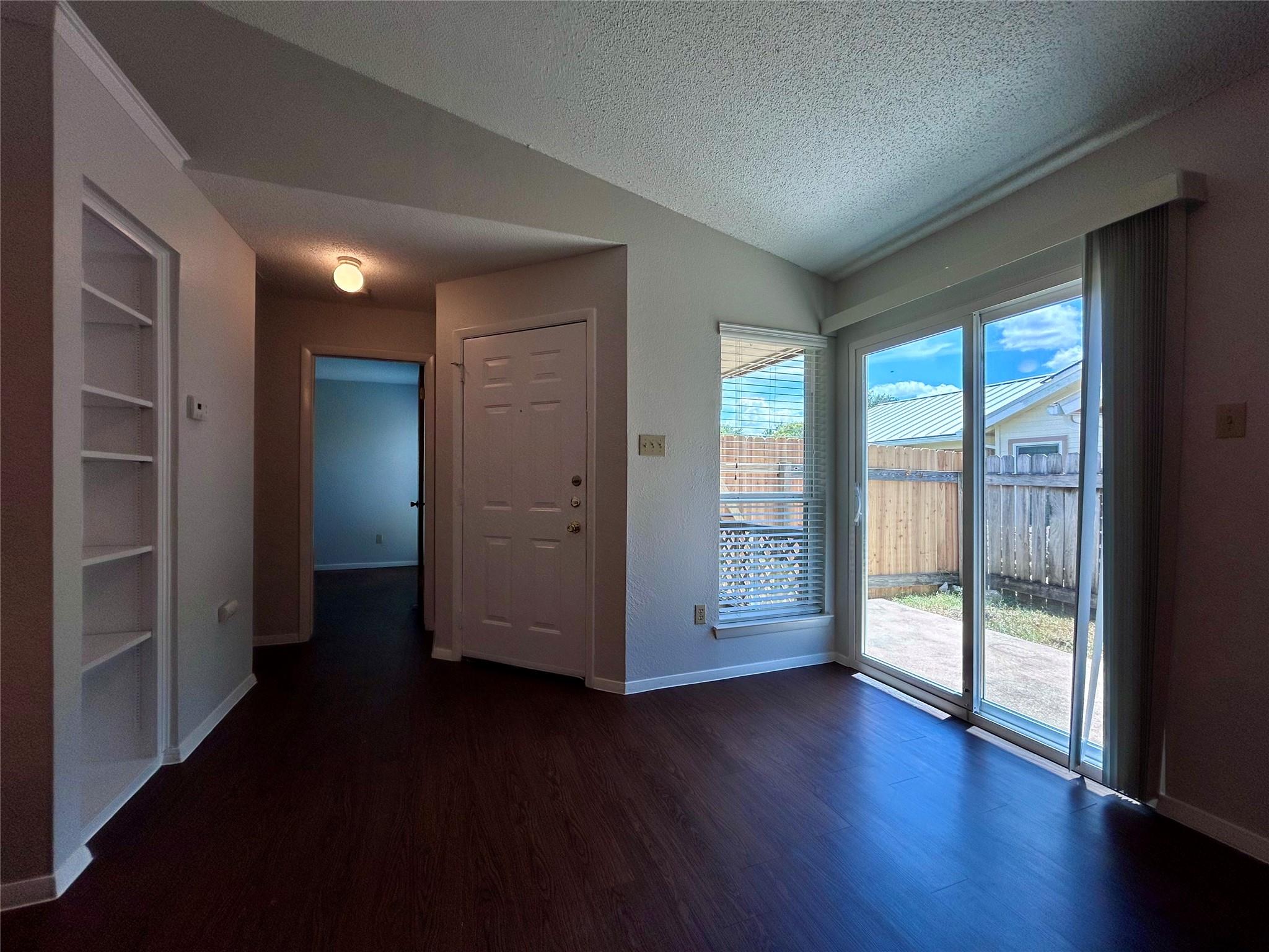 12232 Tyson Cv #a Property Photo 4