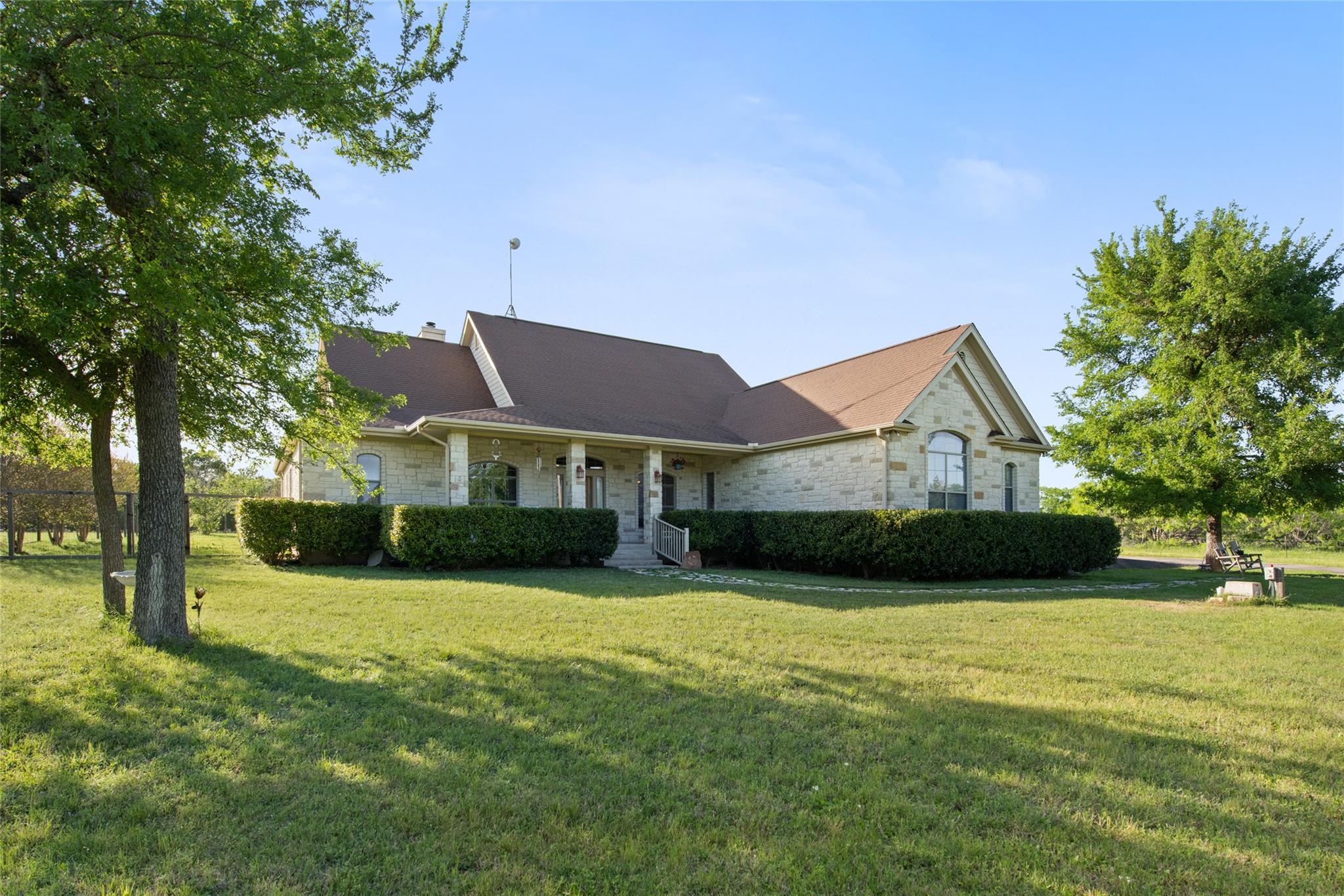 3060 Fm 1704 None Property Photo 1