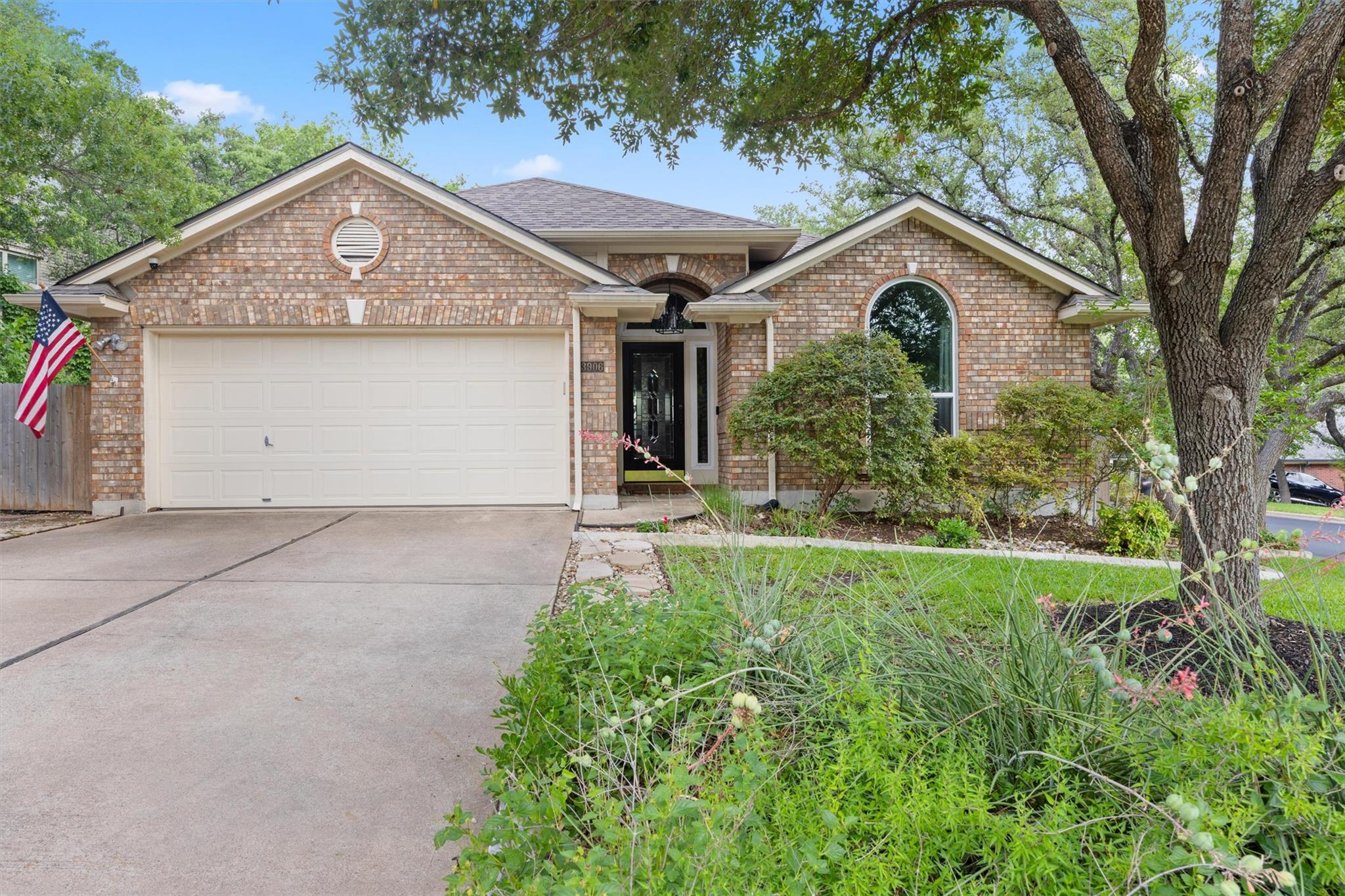 3906 Wharton Ct Property Photo 1