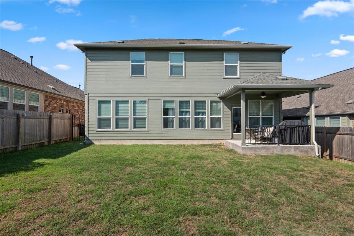 12202 Perritos Pl Property Photo 6
