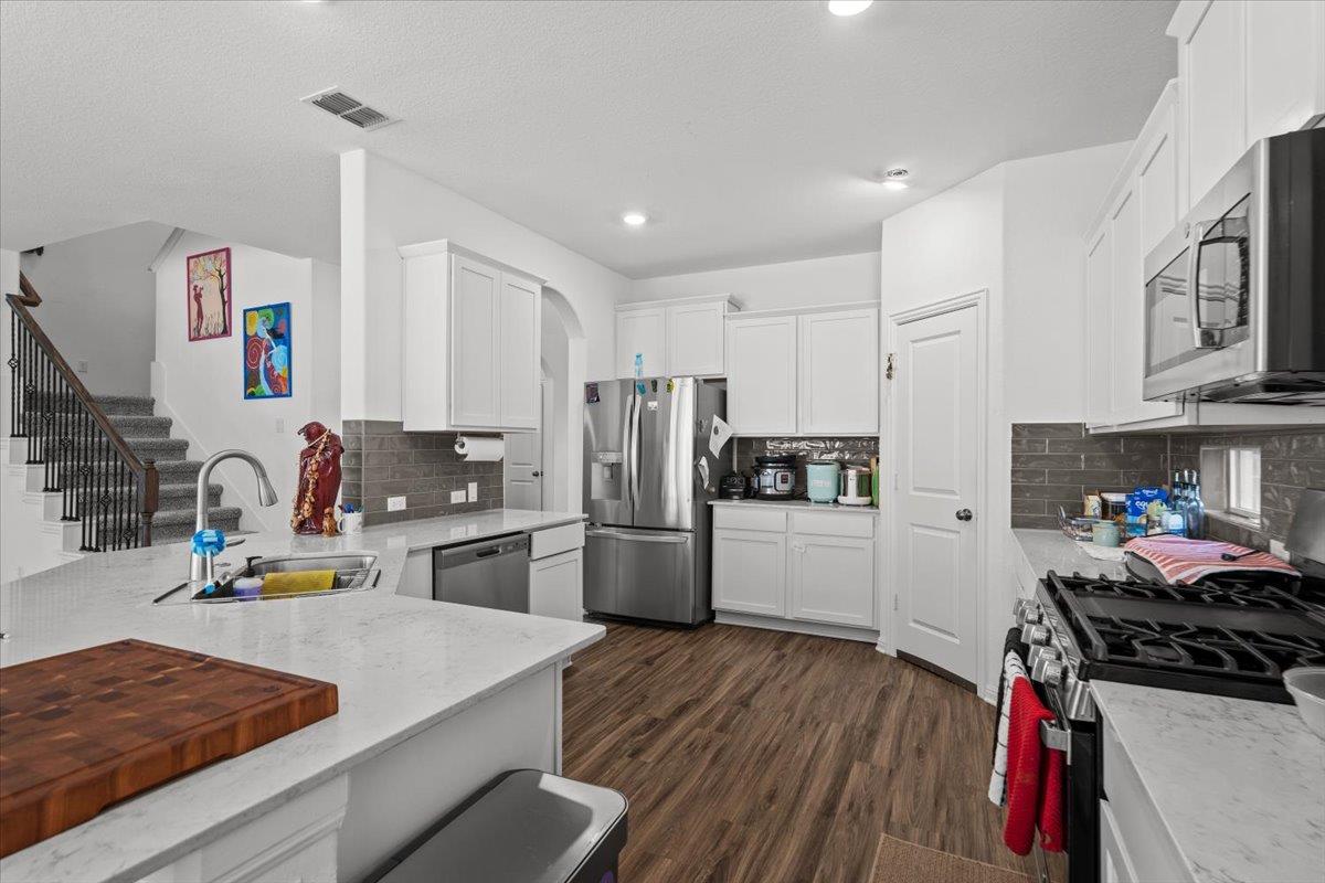 12202 Perritos Pl Property Photo 14